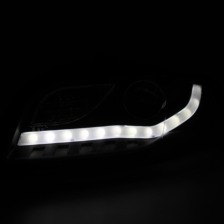 Spec-D Tuning 06-08 Audi A4 Projector Headlight Black R8 Style With LED Signal 2LHP-A406JM-8V2-TM
